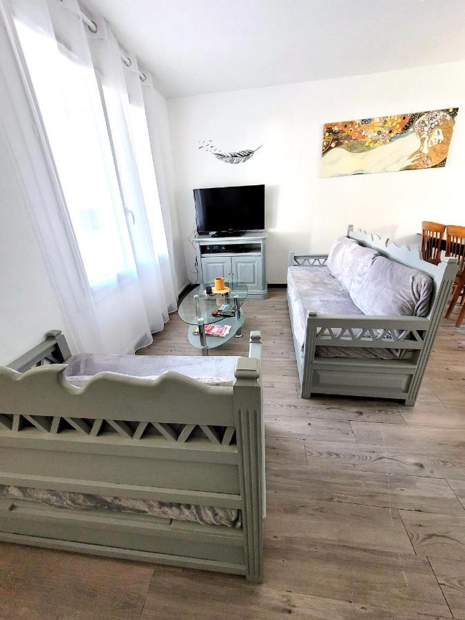Villa Avec Piscine A Бордо Екстер'єр фото